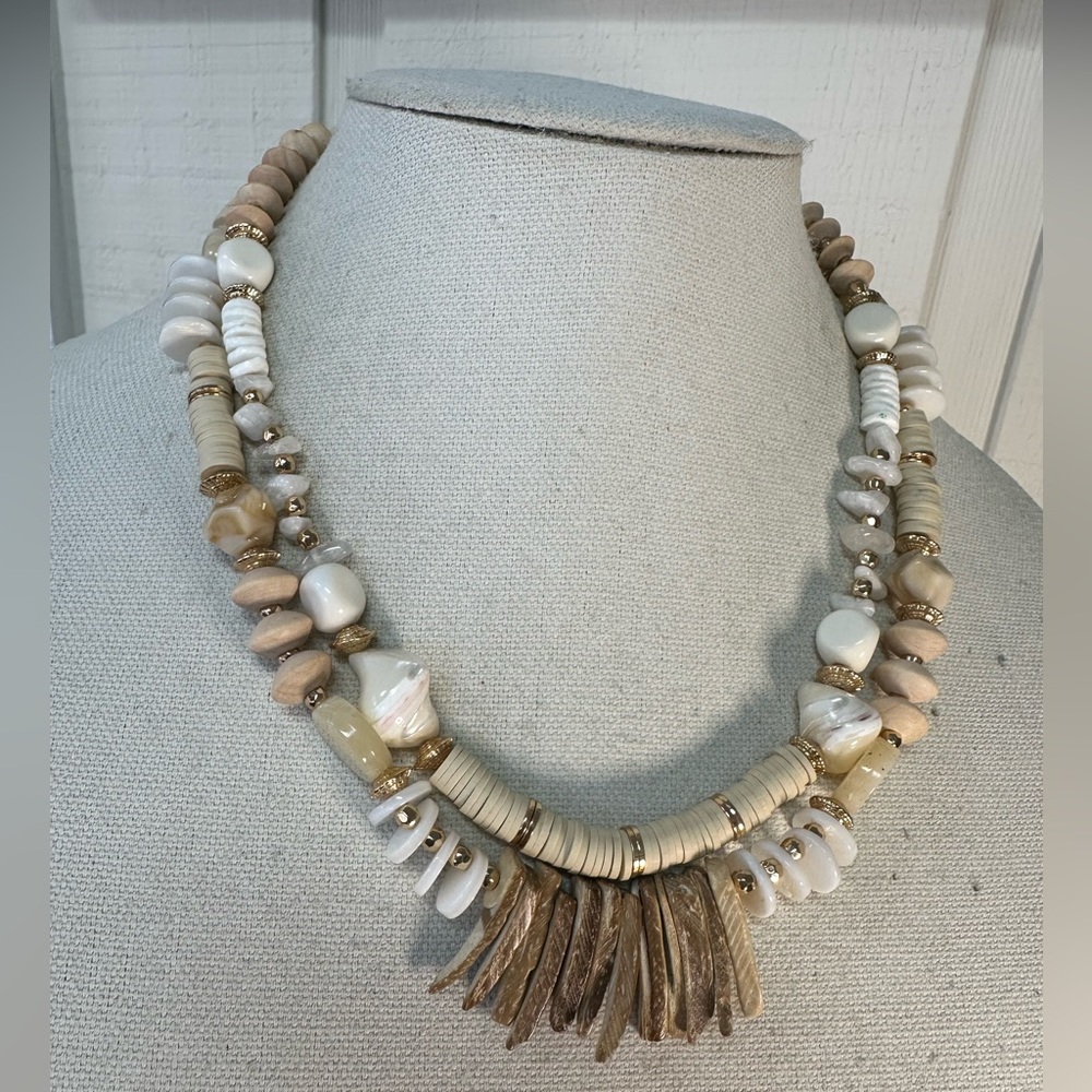 Neutral Beach Chic Double Strand Statement Neckla… - image 2